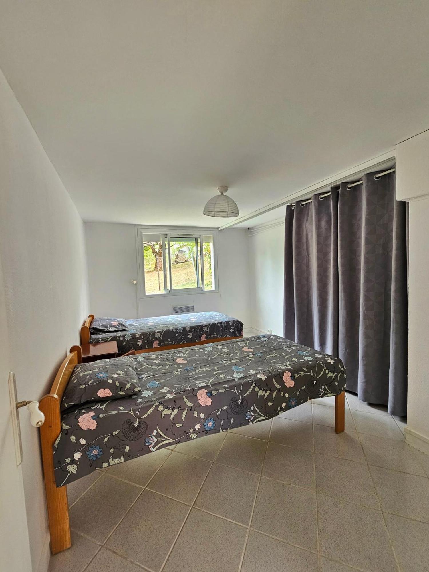Appartement Lumineux Et Calme En Rez-De-Jardin Castanet-Tolosan Екстер'єр фото